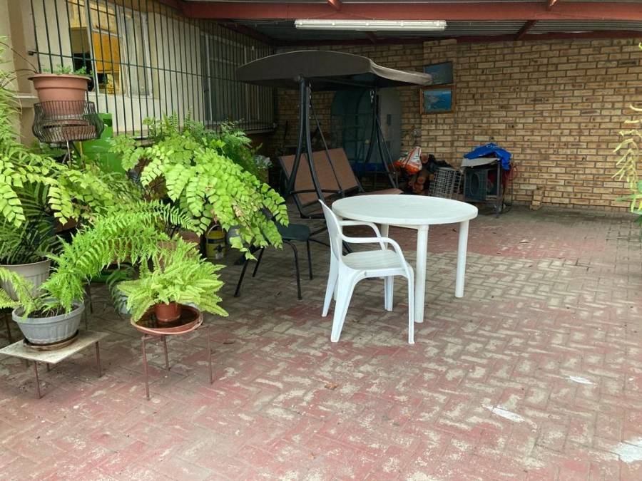 3 Bedroom Property for Sale in Bodorp North West